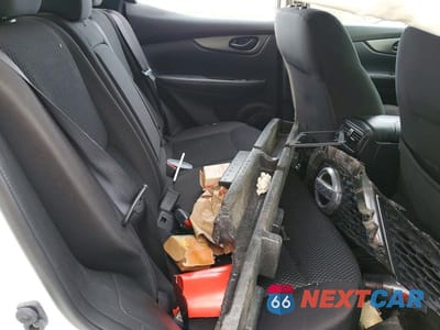 Zdjęcie 11 z 13 samochodu: 2017 NISSAN ROGUE SPORT S VIN:JN1BJ1CP9HW019775 - miniatura