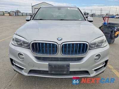 Piąte zdjęcie samochodu w środku: 2017 BMW X5 XDR40E VIN:5UXKT0C33H0V95734 - miniatura