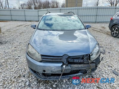 Piąte zdjęcie samochodu w środku: 2011 VOLKSWAGEN JETTA S VIN:3VWPX7AJ0BM634660 - miniatura