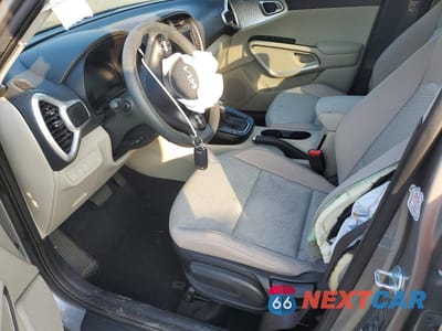 Zdjęcie 7 z 12 samochodu: 2025 KIA SOUL LX VIN:KNDJ23AU0S7958244 - miniatura