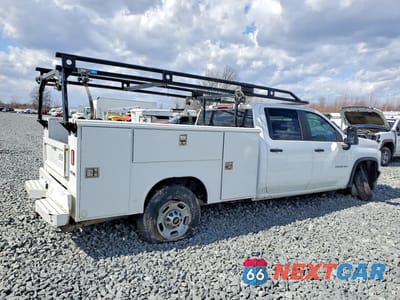 Trzecie zdjęcie samochodu z tyłu: 2023 CHEVROLET SILVERADO K2500 UTILITY / SERVICE TRUCK VIN:1GB4YLE70PF255275 - miniatura