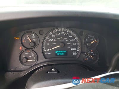 Zdjęcie 9 z 12 samochodu: 2004 CHEVROLET EXPRESS G3500 VIN:1GAHG39U041193717 - miniatura