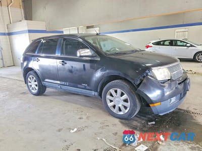 Czwarte zdjęcie samochodu z boku: 2007 LINCOLN MKX VIN:2LMDU88C57BJ14135 - miniatura
