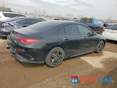 Trzecie zdjęcie samochodu z tyłu: 2021 MERCEDES-BENZ CLA 250 4MATIC VIN:W1K5J4HB4MN179481 - miniatura
