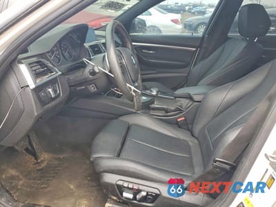 Zdjęcie 7 z 11 samochodu: 2018 BMW 330 XI VIN:WBA8D9G51JNU67331 - miniatura