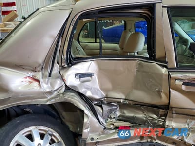 Zdjęcie 10 z 12 samochodu: 2006 FORD CROWN VICTORIA LX VIN:2FAFP74W26X107421 - miniatura