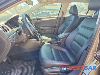 Zdjęcie 7 z 13 samochodu: 2015 VOLKSWAGEN JETTA SE VIN:3VWD17AJ2FM342793 - miniatura