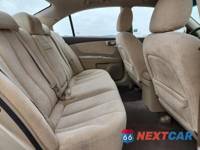 Zdjęcie 10 z 11 samochodu: 2008 KIA OPTIMA LX VIN:KNAGE123585234739 - miniatura