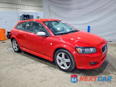 Czwarte zdjęcie samochodu z boku: 2008 VOLVO C30 T5 VIN:YV1MK672882069051 - miniatura