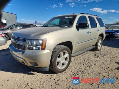 2013 CHEVROLET TAHOE K1500 LTZ 1GNSKCE07DR289397 - główne zdjęcie licytacji z USA - miniatura