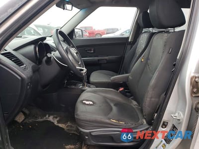 Zdjęcie 7 z 12 samochodu: 2011 KIA SOUL + VIN:KNDJT2A24B7705899 - miniatura