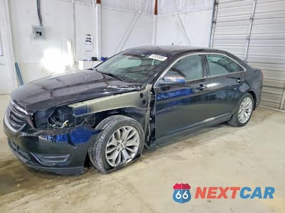 2018 FORD TAURUS LIMITED 1FAHP2F86JG110623 - główne zdjęcie licytacji z USA - miniatura