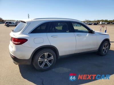 Trzecie zdjęcie samochodu z tyłu: 2016 MERCEDES-BENZ GLC 300 4MATIC VIN:WDC0G4KBXGF047362 - miniatura