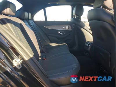 Zdjęcie 10 z 11 samochodu: 2021 MERCEDES-BENZ E 350 VIN:W1KZF8DB1MA873584 - miniatura