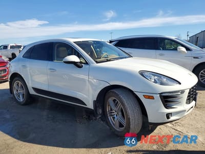 Czwarte zdjęcie samochodu z boku: 2017 PORSCHE MACAN S VIN:WP1AB2A50HLB20183 - miniatura