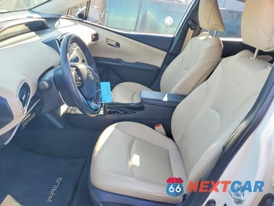 Zdjęcie 7 z 13 samochodu: 2019 TOYOTA PRIUS XLE VIN:JTDKARFUXK3076234 - miniatura