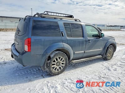 Trzecie zdjęcie samochodu z tyłu: 2008 NISSAN PATHFINDER SE V8 VIN:5N1BR18B48C617255 - miniatura