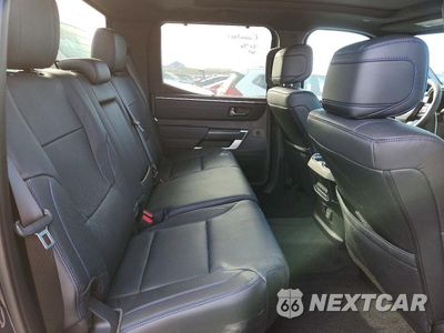 Zdjęcie 10 z 13 samochodu: 2025 TOYOTA TUNDRA PLATINUM HV VIN:5TFNC5DB6SX107702 - miniatura