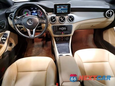Zdjęcie 8 z 11 samochodu: 2014 MERCEDES-BENZ CLA 250 VIN:WDDSJ4EB5EN127267 - miniatura