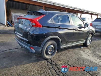 Trzecie zdjęcie samochodu z tyłu: 2019 MITSUBISHI ECLIPSE CROSS ES VIN:JA4AT3AA9KZ037724 - miniatura