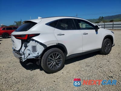 Trzecie zdjęcie samochodu z tyłu: 2024 LEXUS NX 350H PREMIUM VIN:JTJGKCEZ6R2027526 - miniatura