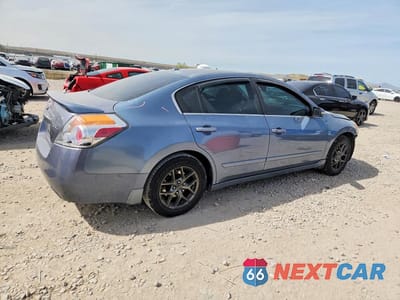 Trzecie zdjęcie samochodu z tyłu: 2011 NISSAN ALTIMA 2.5 VIN:1N4AL2AP1BN416766 - miniatura
