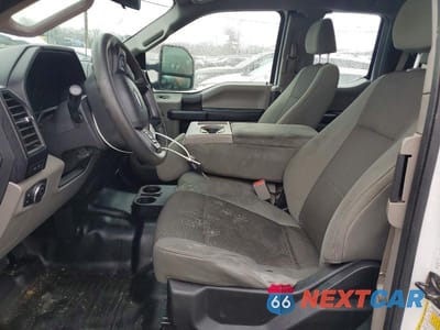 Zdjęcie 7 z 12 samochodu: 2017 FORD F150 SUPER CAB VIN:1FTEX1EF0HKC31369 - miniatura