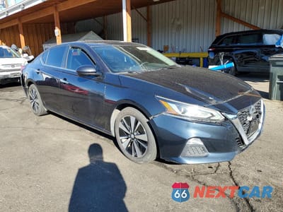 Czwarte zdjęcie samochodu z boku: 2022 NISSAN ALTIMA 2.5 SV VIN:1N4BL4DV2NN338822 - miniatura