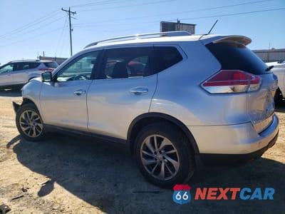 Drugie zdjęcie samochodu z przodu: 2015 NISSAN ROGUE SL VIN:5N1AT2MVXFC829027 - miniatura