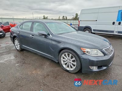 Czwarte zdjęcie samochodu z boku: 2011 LEXUS LS 460 BASE VIN:JTHCL5EF4B5010727 - miniatura