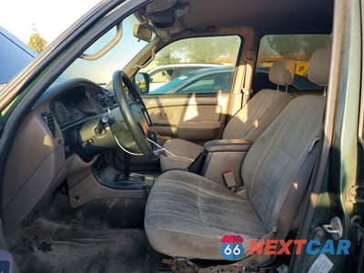 Zdjęcie 7 z 11 samochodu: 2002 TOYOTA 4RUNNER SR5 VIN:JT3GN86RX20219530 - miniatura