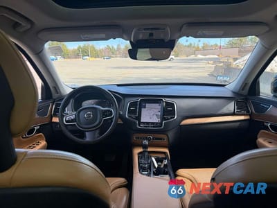 Zdjęcie 8 z 12 samochodu: 2016 VOLVO XC90 T6 VIN:YV4A22PL9G1025684 - miniatura