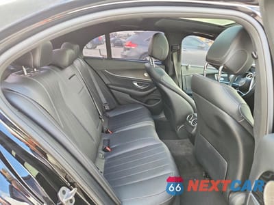 Zdjęcie 10 z 12 samochodu: 2023 MERCEDES-BENZ E 350 VIN:W1KZF8DBXPB187235 - miniatura