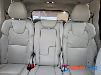 Zdjęcie 10 z 12 samochodu: 2019 VOLVO XC90 T6 INSCRIPTION VIN:YV4A22PL4K1494822 - miniatura
