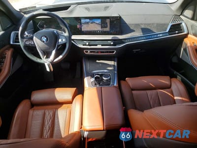Zdjęcie 8 z 12 samochodu: 2025 BMW X5 XDRIVE40I VIN:5UX23EU08S9Z99469 - miniatura