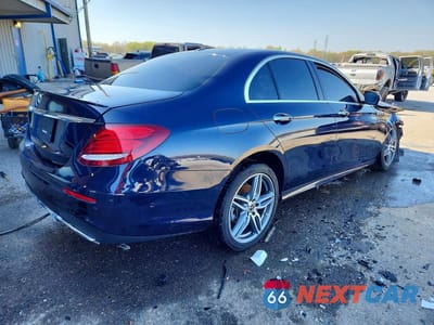 Trzecie zdjęcie samochodu z tyłu: 2019 MERCEDES-BENZ E 300 VIN:WDDZF4JBXKA574444 - miniatura