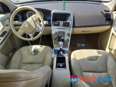 Zdjęcie 8 z 12 samochodu: 2013 VOLVO XC60 3.2 VIN:YV4952DL1D2418342 - miniatura