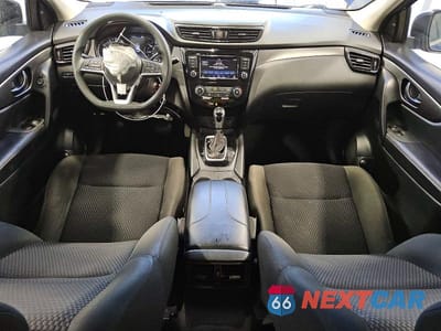 Zdjęcie 8 z 13 samochodu: 2021 NISSAN ROGUE SPORT S VIN:JN1BJ1AV7MW304700 - miniatura