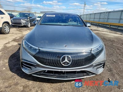 Piąte zdjęcie samochodu w środku: 2023 MERCEDES-BENZ EQS SEDAN 580 4MATIC VIN:W1KCG4EB7PA031539 - miniatura