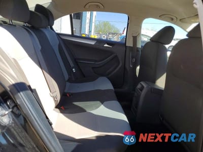 Zdjęcie 10 z 11 samochodu: 2017 VOLKSWAGEN JETTA S VIN:3VW2B7AJ3HM366611 - miniatura