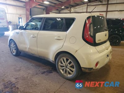 Drugie zdjęcie samochodu z przodu: 2018 KIA SOUL + VIN:KNDJP3A58J7904523 - miniatura