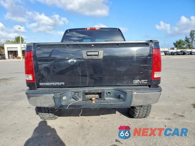 Zdjęcie 6 z 11 samochodu: 2008 GMC SIERRA C1500 VIN:2GTEC13C281213721 - miniatura