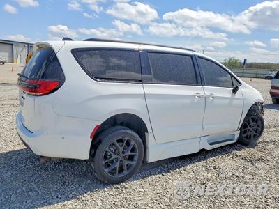 Trzecie zdjęcie samochodu z tyłu: 2023 CHRYSLER PACIFICA TOURING L VIN:2C4RC1BG1PR538284 - miniatura