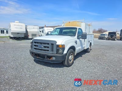 Drugie zdjęcie samochodu z przodu: 2009 FORD F250 SUPER DUTY BOX TRUCK VIN:1FDNF20599EA97786 - miniatura