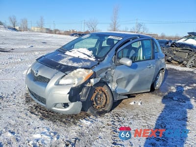 2011 TOYOTA YARIS BASE JTDKT4K35B5340829 - główne zdjęcie licytacji z USA - miniatura