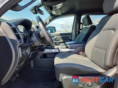 Zdjęcie 7 z 11 samochodu: 2024 RAM 1500 BIG HORN VIN:1C6SRFFT0RN125137 - miniatura