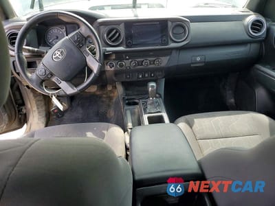 Zdjęcie 8 z 11 samochodu: 2019 TOYOTA TACOMA TRD OFF-ROAD VIN:3TMCZ5AN7KM261104 - miniatura