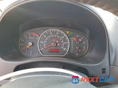 Zdjęcie 9 z 14 samochodu: 2009 SUZUKI SX4 TOURING VIN:JS2YC417396200559 - miniatura