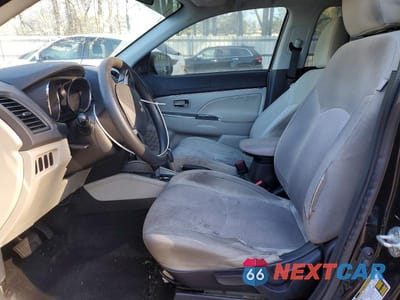 Zdjęcie 7 z 12 samochodu: 2019 MITSUBISHI OUTLANDER SPORT ES VIN:JA4AP3AU5KU028594 - miniatura