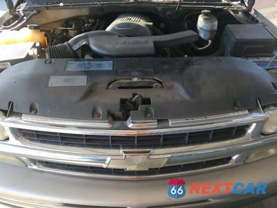 Zdjęcie 12 z 13 samochodu: 2004 CHEVROLET SUBURBAN C1500 VIN:3GNEC16Z04G330223 - miniatura